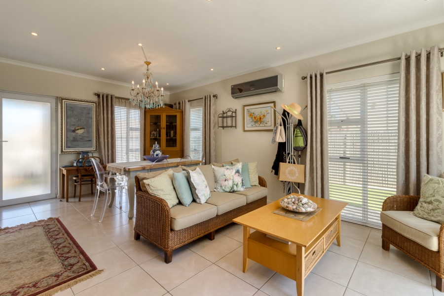 3 Bedroom Property for Sale in Dennegeur Western Cape